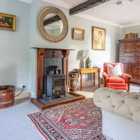 Field Head House Tatil Evi *